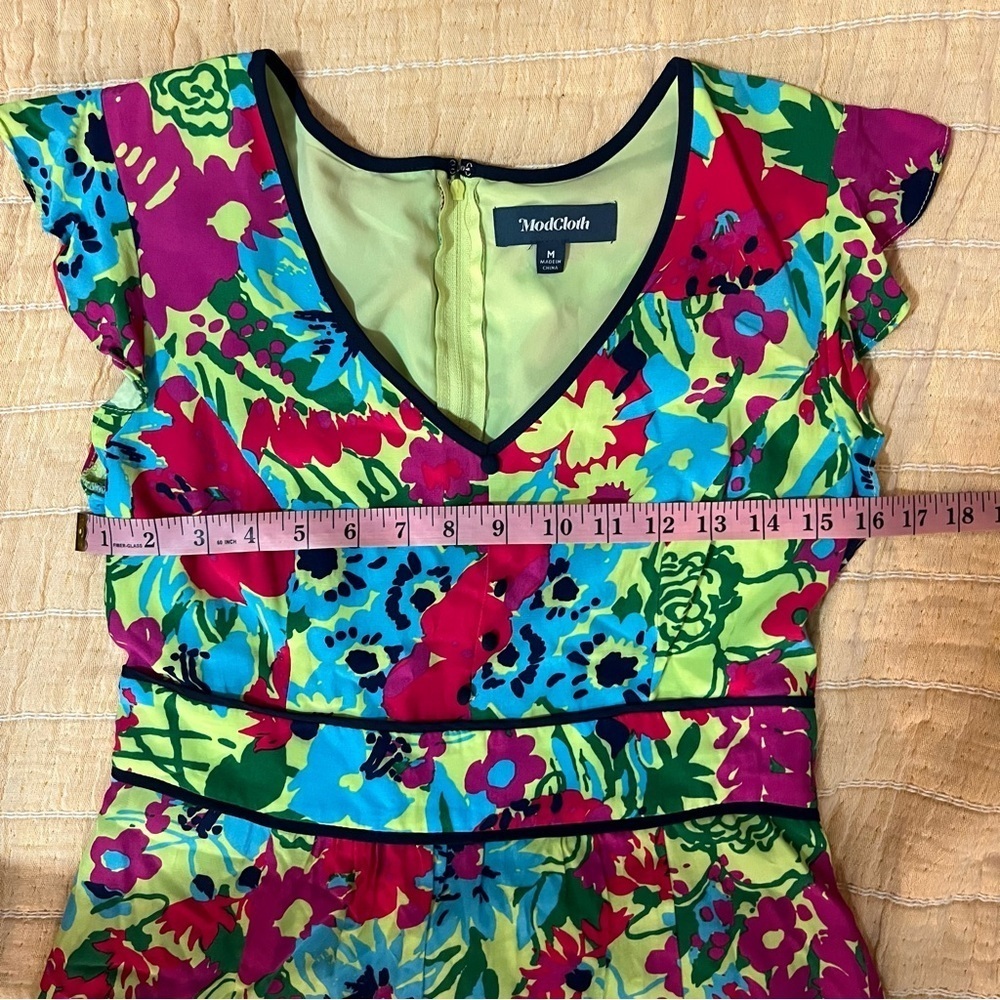 Modcloth 'Eyes On You' Maxi Dress Multicolor Floral Flutter Sleeve Size Medium - Picture 11 of 11
